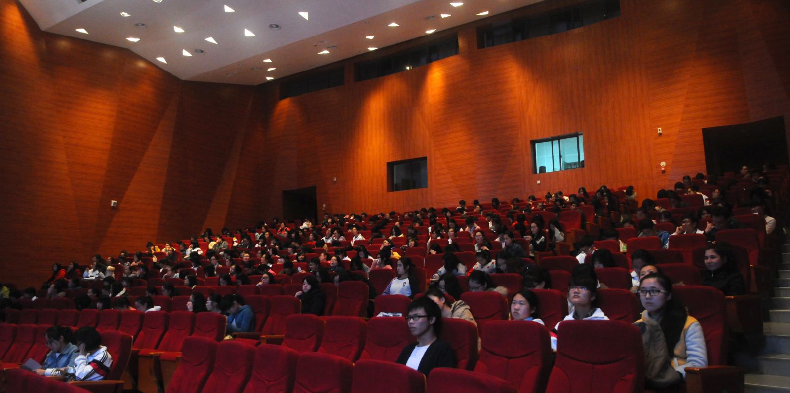 天英足球即时比分