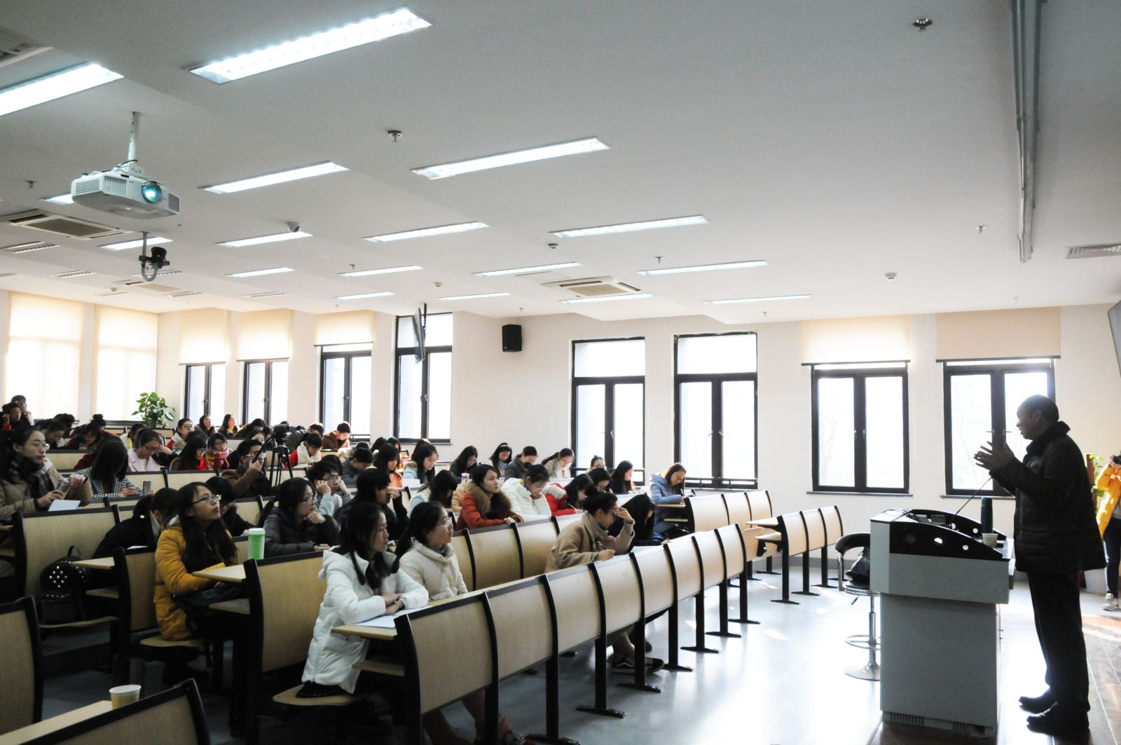 天英足球即时比分