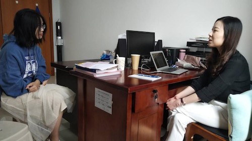 第62期发展对象第7组同学与赵立老师访谈