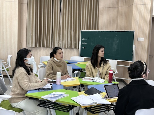 实习照片2 七年级集体备课