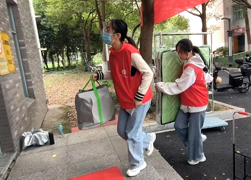 Screenshot_2023-10-09-10-04-18-068_com.miui.gallery-edit