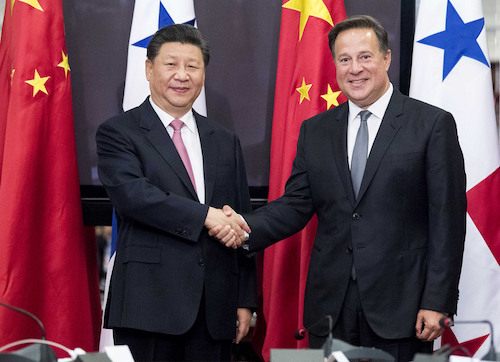 习近平同巴拿马总统巴雷拉举行会谈