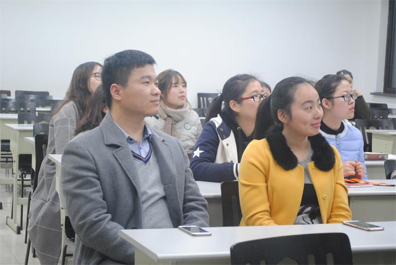 1489327258176129.jpg 图为选手评委.JPG